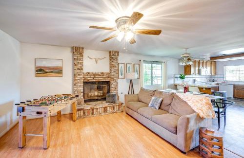 Bakersfield Casa | Fun-Filled Backyard Bakersfield Family Haven!