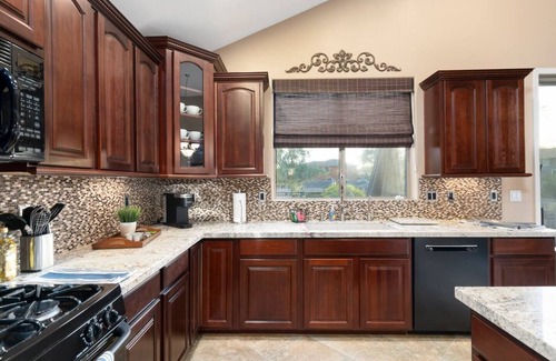 Rio Paseo Casa | Fun-Filled Family Stay: Pool, Spa & EV Charger