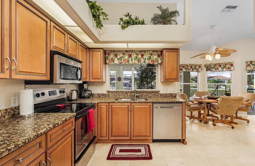 Burnt Store Villa | Roelens Vacations - Villa Serendipity - Cape Coral