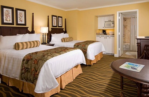 St. Pete Beach Complejo | Diversión en el paraíso en TradeWinds Island Grande