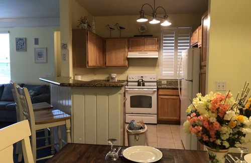 Kissimmee Villa | "DIVERSIÓN EN EL SOL" Villa de 2 dormitorios en el primer piso