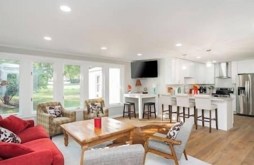 Goodlettsville Casa | Fun Nashville Retreat w/ HOT TUB
