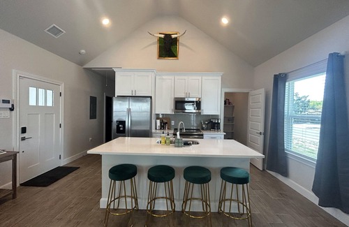 Canyon Lake Casa | Fun New Lake House!