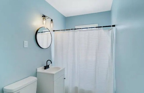 Southwest Minneapolis Apartamento | Fun & Spacious Duplex for you!
