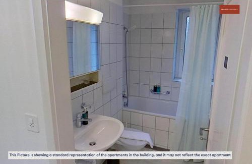 Seebach Apartamento | Functional 3BR Stay with Balcony