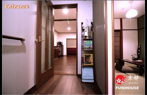 Minami Casa | Funhouse Kaori