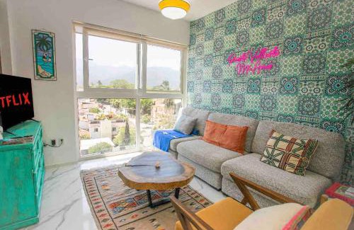 Puerto Vallarta Apartamento | Funky Condo with Pool, Mountain View, Culinary area