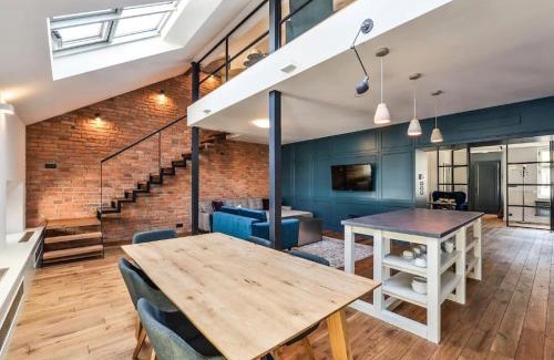 Prague 1 Apartamento | Funky lux 2 bedroom loft in the Old Town