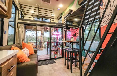 Orlando Casa | FunTropicalTinyGemUCF