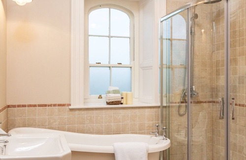 Templeshannon Otro | Suite-Baño Privado-Furlong