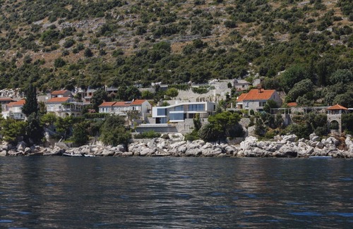 Port Royal Apartamento | Furnish 2 bedrooms for short term rental.