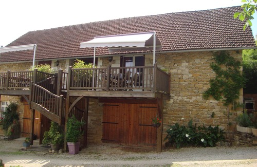 Les Quatre-Routes-du-Lot Cabaña | alquiler de apartamentos amueblados en la ciudad de Quatre Routes du Lot