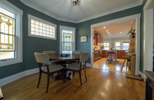 Old Irving Park Casa | Furnished 2-Bed, 1.5-Bath Home – Old Irving Park – Perfect for Longer Stays!