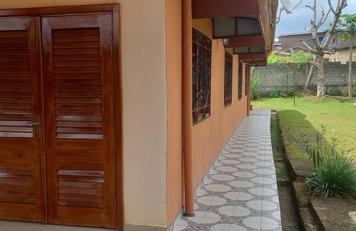 Ebolowa Apartamento | Furnished 2 bedroom apartment Barrière, parking downtown ebolowa.