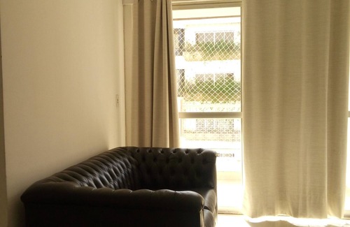 Goiania Apartamento | Apartamento amueblado de 3 dormitorios en la parte superior de Bueno con 2 garajes