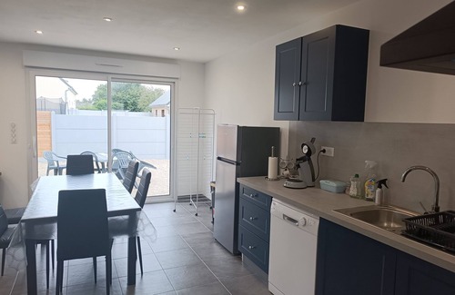 Vasteville Casa | Furnished 3-bedroom house, about 15 minutes from the EPR, Orano and the sea