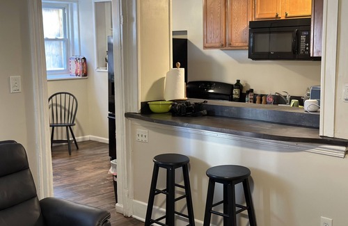 Whitehall Apartamento | Furnished 31day + Located in Lehigh Valley by highways, hospitals & colleges