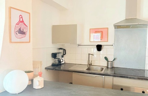 Saint-Jean Apartamento | Furnished, air-conditioned apartment in a pedestrian street in the heart of the city.