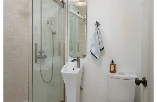 Rampart Village Apartamento | Furnished and Cozy Studio for 2!