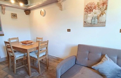 Caprarola Apartamento | Furnished and renovated apartment for short term rental