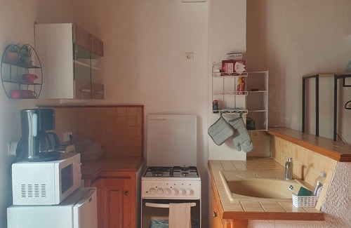 Nyons Apartamento | NUEVO apartamento amueblado en el centro de la ciudad 4 personas