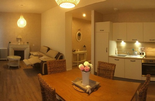 Jonzac Apartamento | apartamento amueblado en un hermoso edificio nuevo