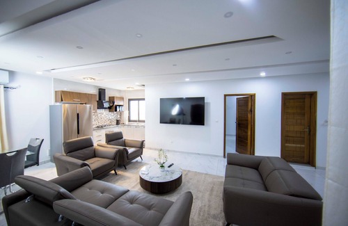Dakar Apartamento | Furnished apartment on 6th floor (sea view) Building with lift