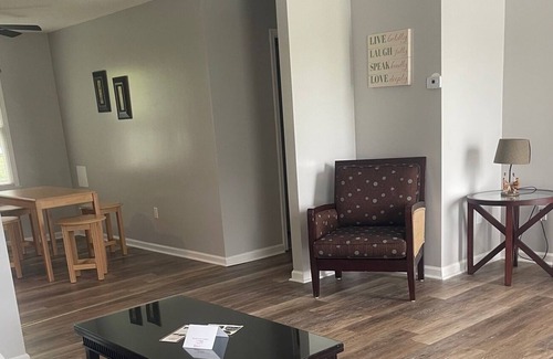 Winchester Apartamento | Furnished Apartment