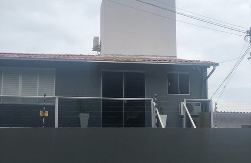 Santo Antonio de Lisboa Apartamento | amueblado planta baja Apt casa frente al mar en Santo Antonio de Lisboa / Floripa