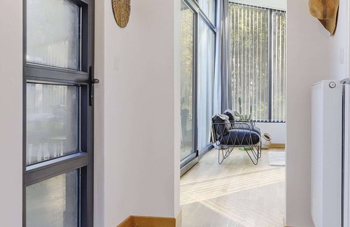 Enter Chalet De Esquí | Chalet amueblado con lavavajillas, cerca de Almelo