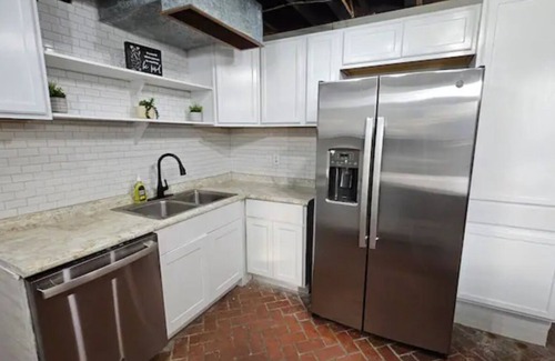 Vicksburg Casa | Furnished Home Sleeps 10