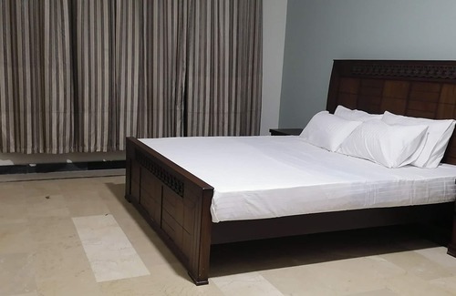 Islamabad Casa | Furnished house for family, close to Islamabad airport