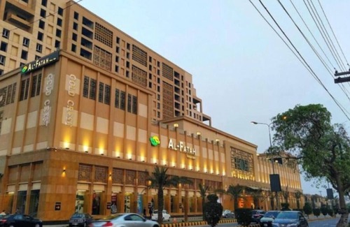 Lahore Apartamento | Furnished One Bedroom Apartment - Gold Crest Mall - DHA - Lahore