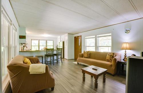 Cleveland Casa | Furnished Outdoor Oasis! 22 Mi to Lake Livingston