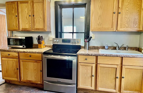 Elysian Casa | Furnished Rental: Everything included, MONTHLY Available, Fast INTERNET, MAIN St