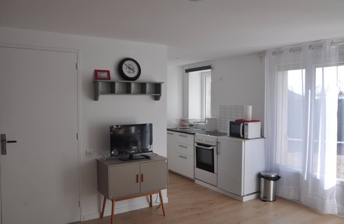 Sainte-Foy-les-Lyon Apartamento | Alquiler de estudio amueblado, Ste Foy-Lyon 5