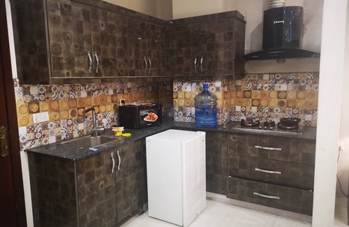Bahria Town Apartamento | Apartamento estudio amueblado