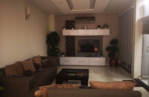Bahria Town Apartamento | Apartamento estudio amueblado