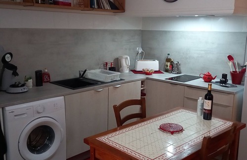 Ceret Apartamento | Furnished studio in the countryside