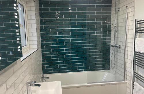 Haverfordwest Casa | Furzy House