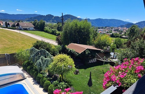 Feldkirchen in Kaernten Apartamento | Gästehaus Maurer - Doppelzimmer mit Balkon