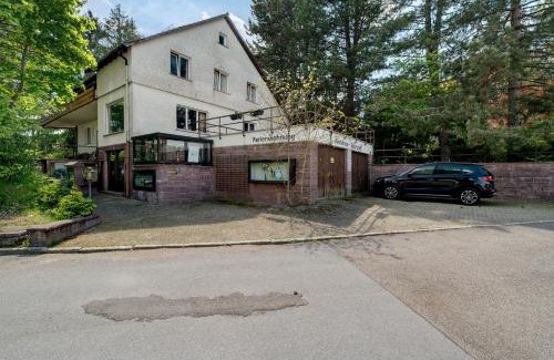Bad Wildbad Apartamento | Gästehaus Hirzel