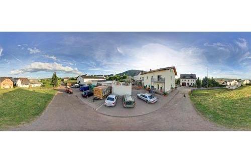 Osann-Monzel Casa | Gästehaus Marietta