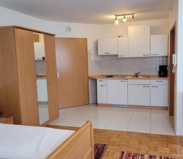 Bad Buchau Apartamento | Gästehaus-zum-See