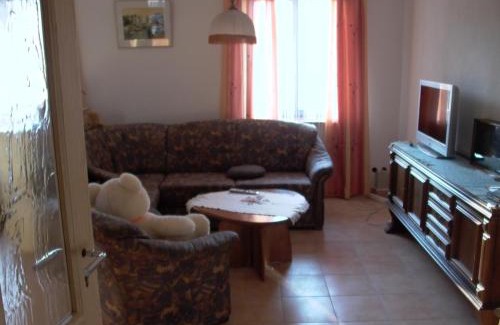 Woltersdorf Apartamento | Gästezimmer Ferienwohnung VILLA ALEXA, mit Wallbox