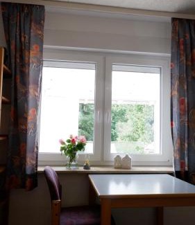 Aschersleben Apartamento | Gästezimmer Schlossblick