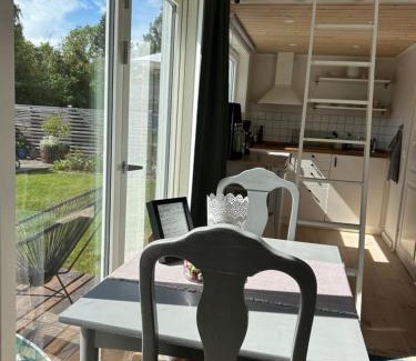 Alvsjo Casa | Gästhus nära city och Älvsjömässan