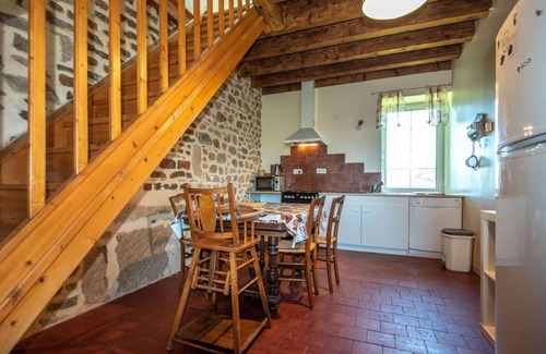 Saint-Symphorien-de-Marmagne Casa | Gîte du Lavoir - SAINT-SYMPHORIEN-DE-MARMAGNE