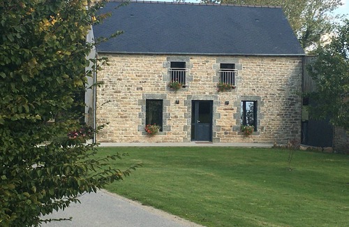 Saint-Vran Casa | Gîte à la Ferme, au Coeur du Mené
