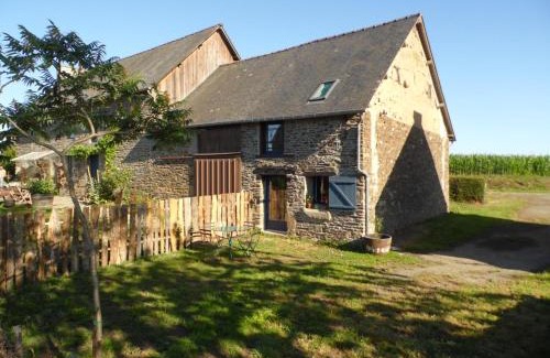 Pleine-Fougeres Casa | Gîte à la ferme en pleine nature